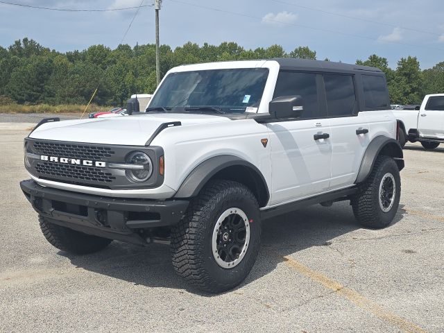 2023 Ford Bronco 4-Door Badlands's photo