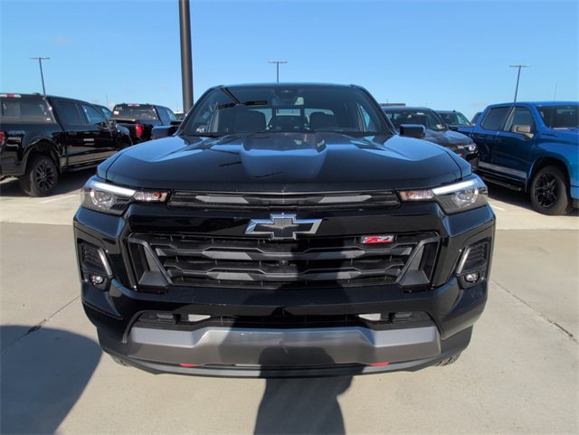 2026 Chevrolet Colorado Z71 photo 3