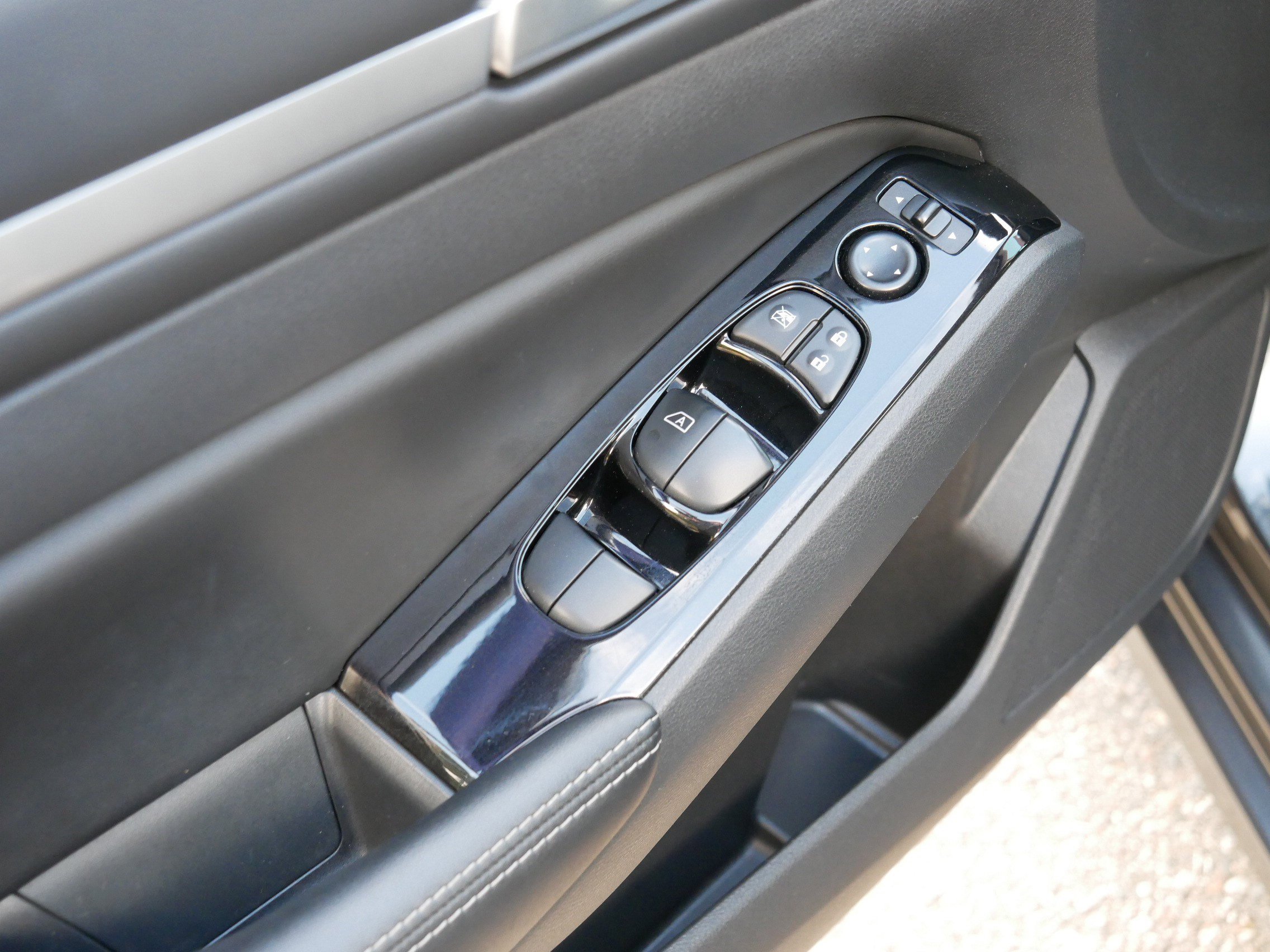 2023 Nissan Altima 2.5 SV photo 19