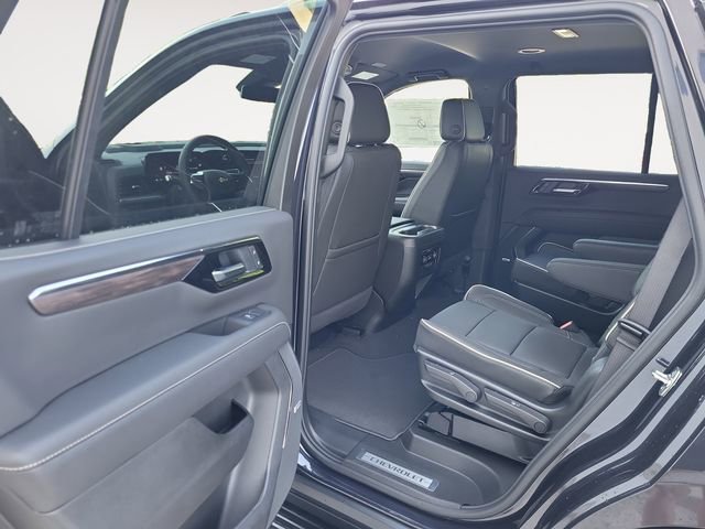 2025 Chevrolet Tahoe Premier photo 15