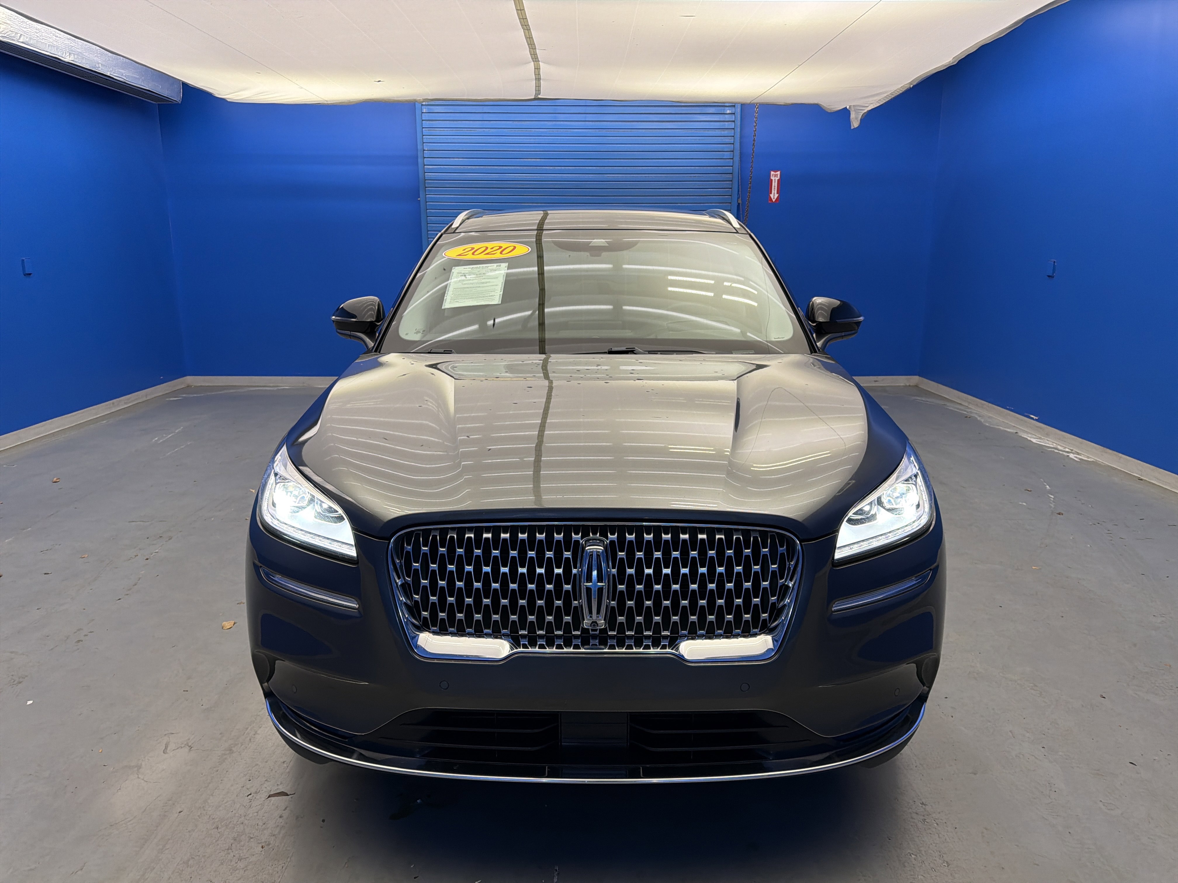 2020 Lincoln Corsair Reserve photo 2