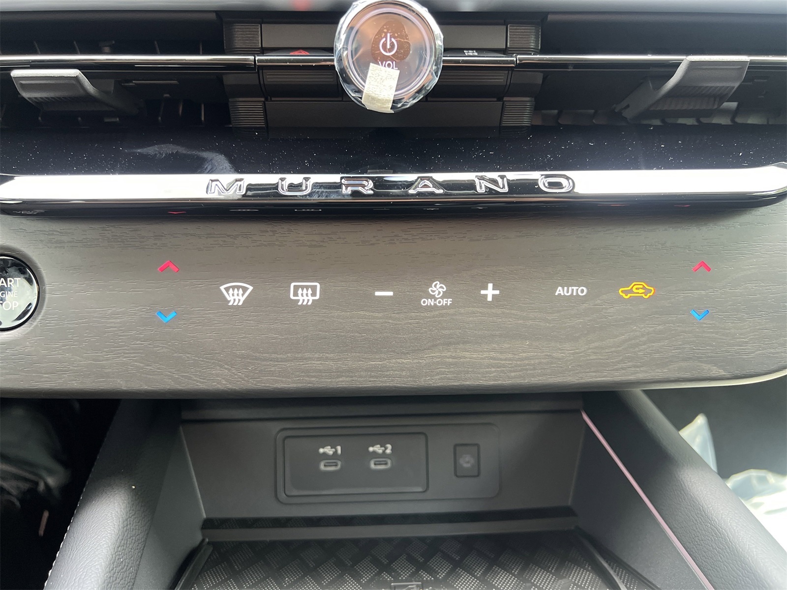 2025 Nissan Murano SL photo 5