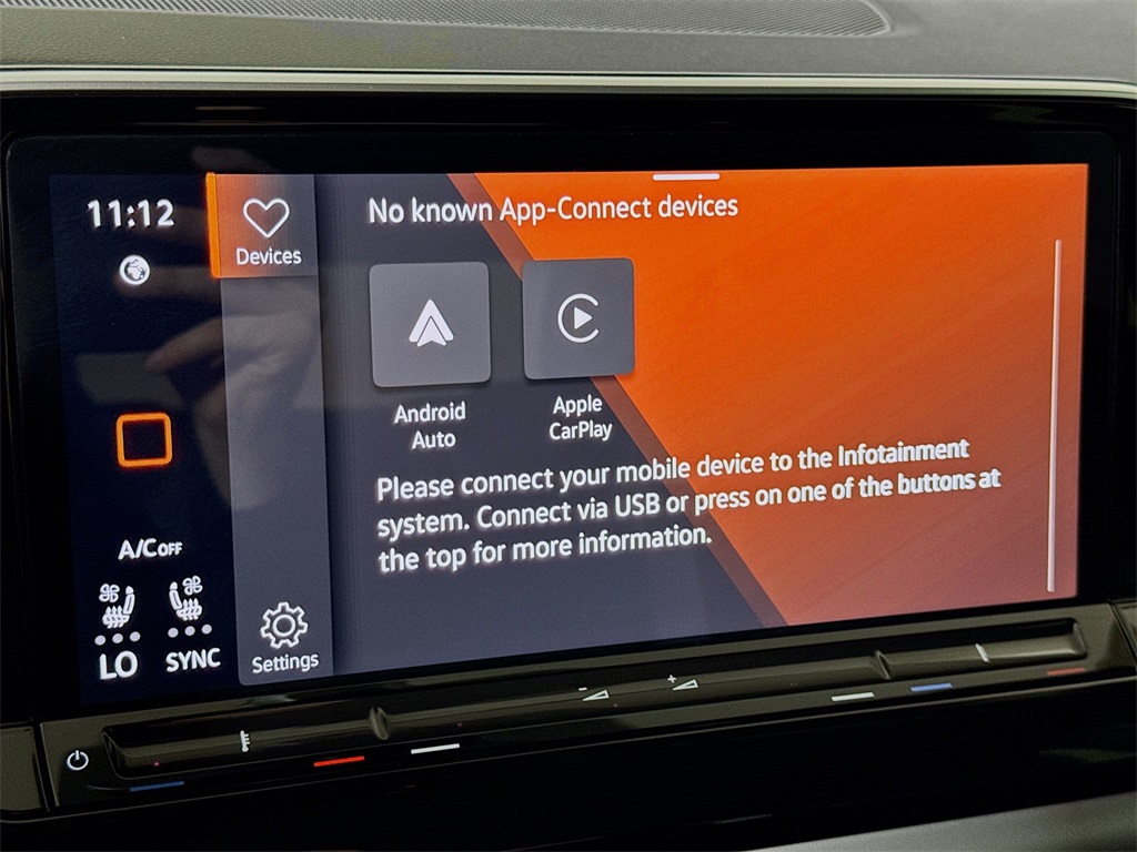 2024 Volkswagen Atlas Peak Edition SEL photo 35