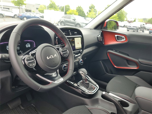 2025 Kia Soul GT-Line photo 12