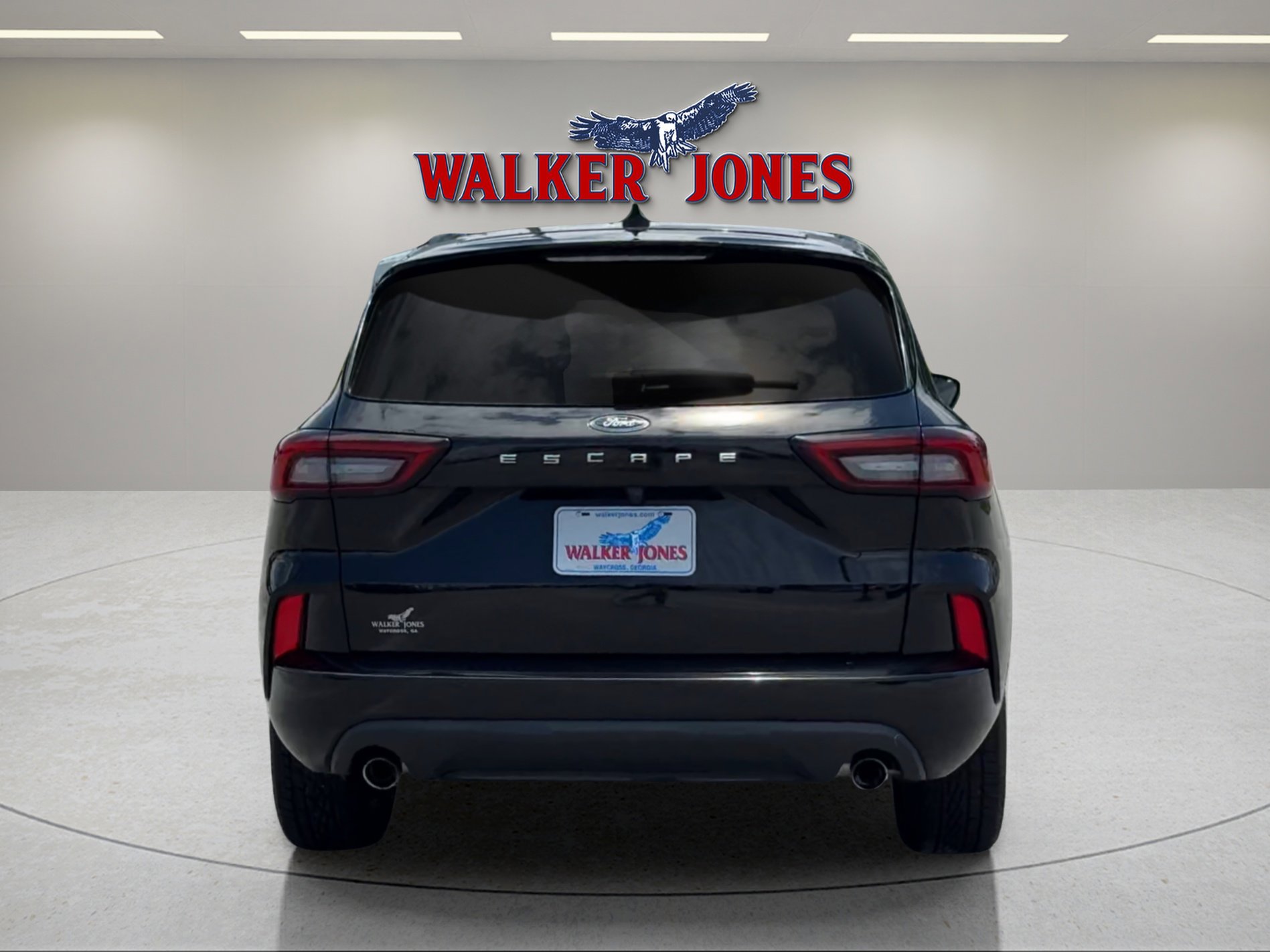 2024 Ford Escape ST-Line photo 4