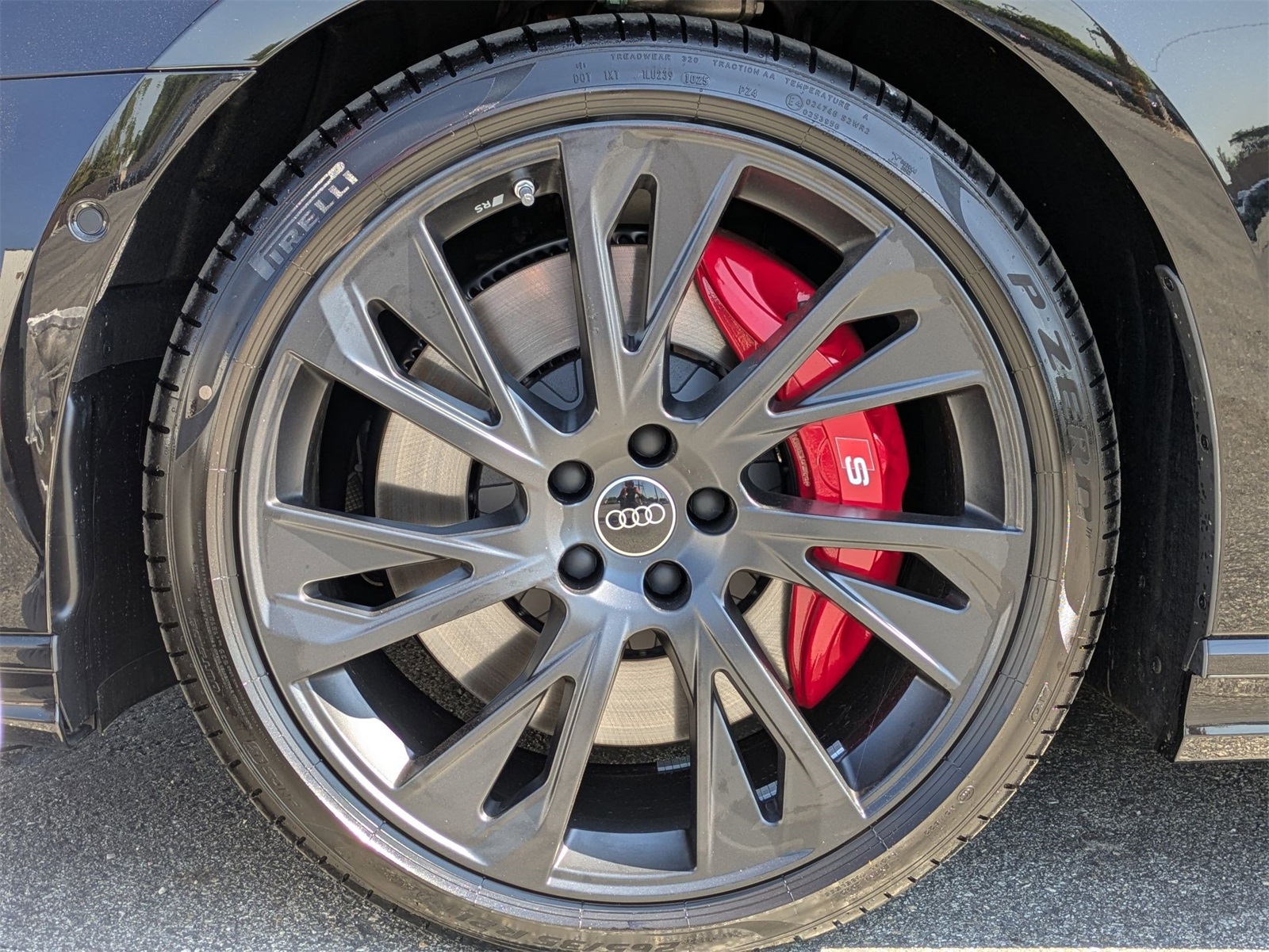 2025 Audi S8 4.0T Quattro photo 9