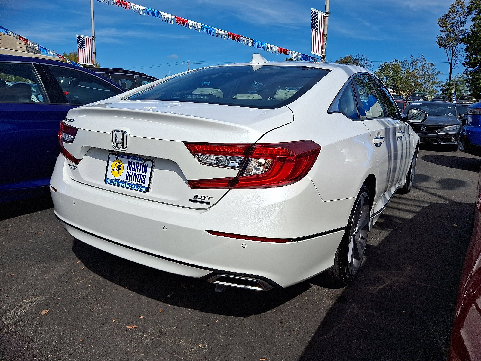 2020 Honda Accord Touring photo 4