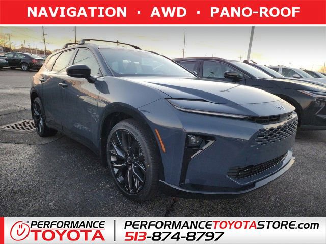 2025 Toyota Crown Signia Limited's photo