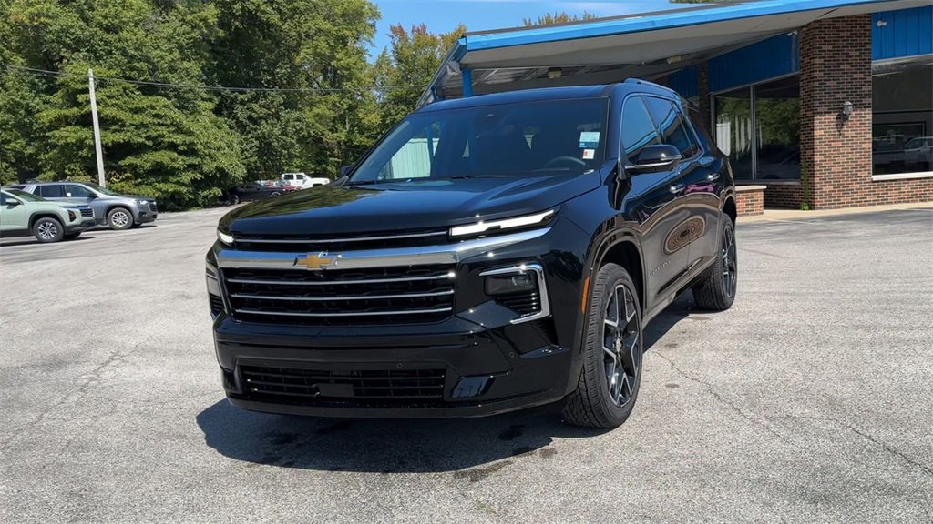 2026 Chevrolet Traverse High Country photo 4