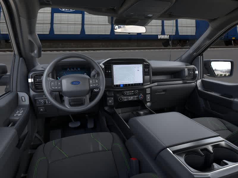 2025 Ford F-150 STX photo 4