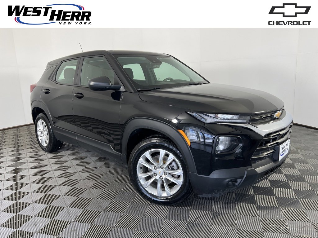 2023 Chevrolet TrailBlazer LS's photo