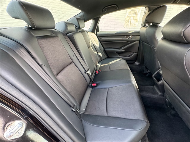 2022 Honda Accord Sport photo 18