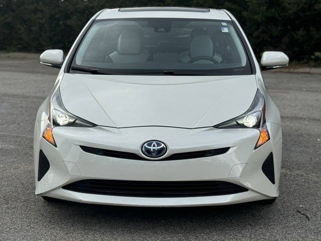 2018 Toyota Prius Four photo 3