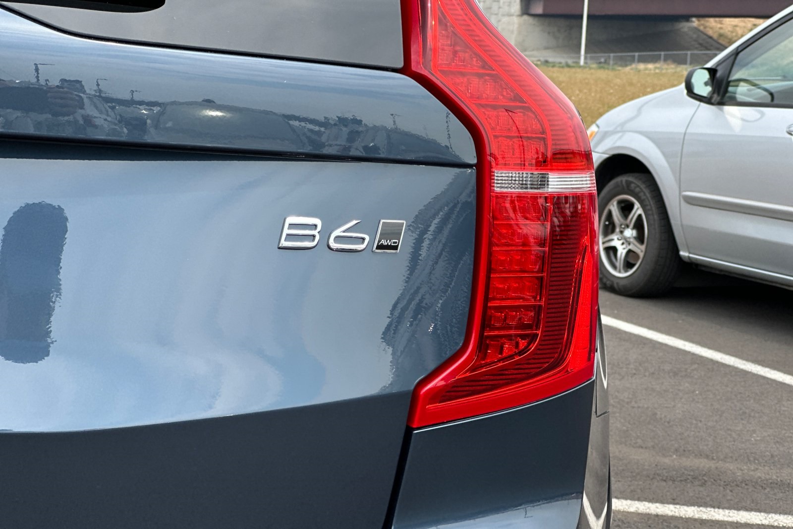 2025 Volvo XC90 Plus photo 26
