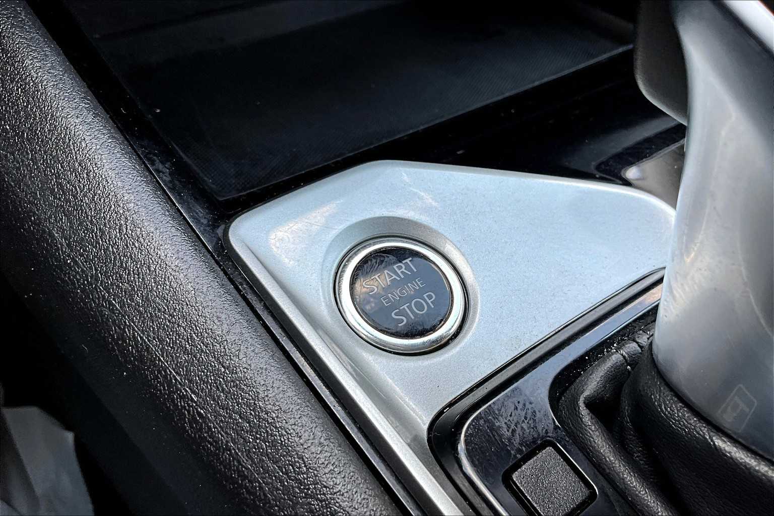 2024 Nissan Altima 2.5 SV photo 32