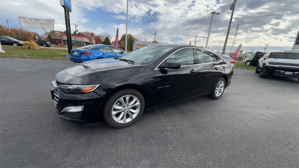 2023 Chevrolet Malibu 1LT photo 4