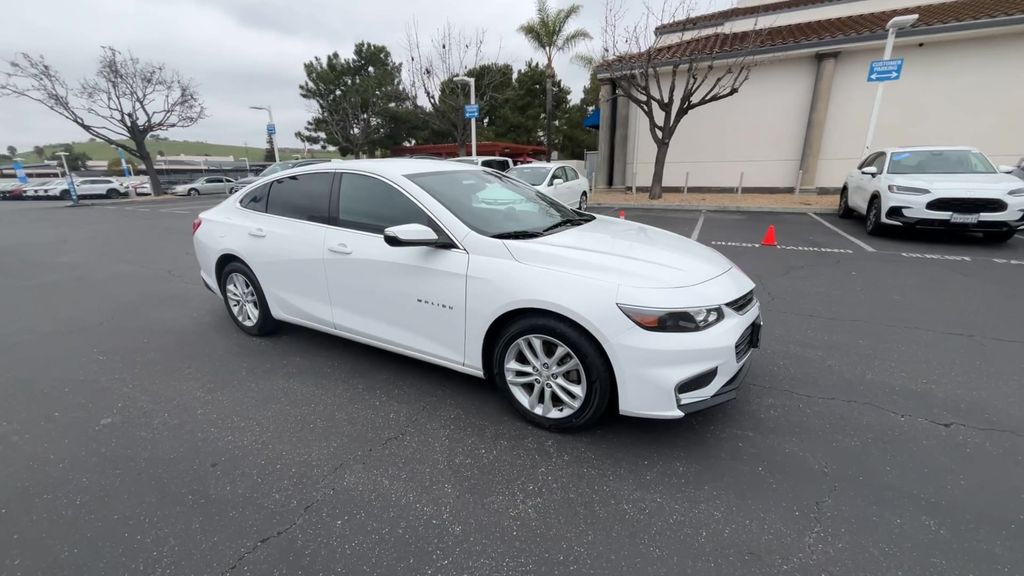 Used 2018 Chevrolet Malibu 1LT with VIN 1G1ZD5ST0JF136801 for sale in San Jose, CA