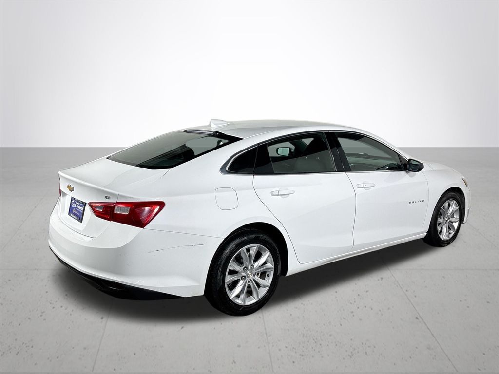 2023 Chevrolet Malibu 1LT photo 6