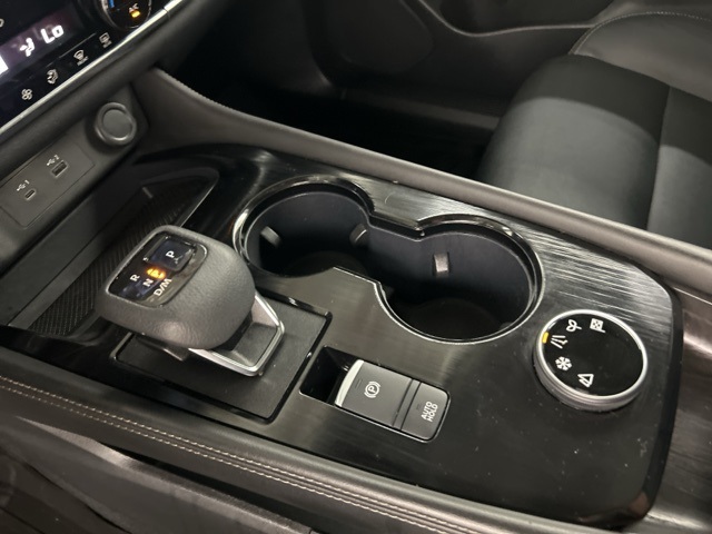 2021 Nissan Rogue SL photo 20