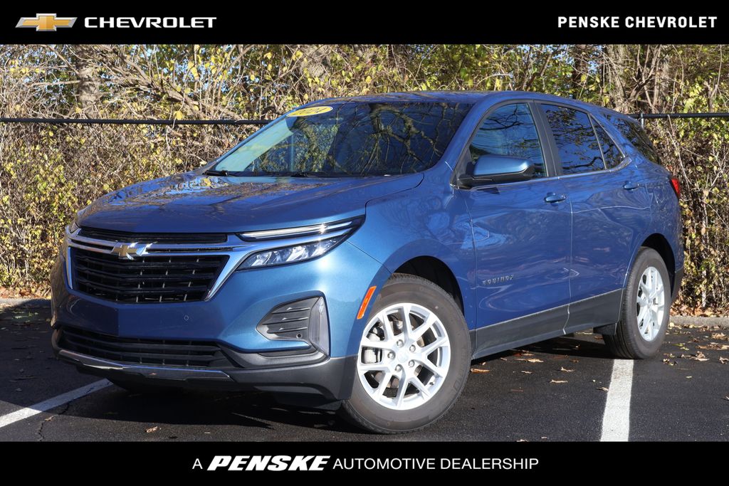 2024 Chevrolet Equinox LT's photo