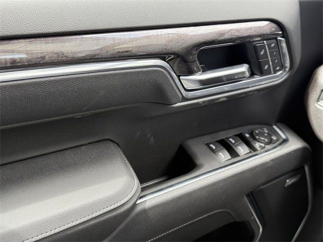 2026 Chevrolet Silverado 1500 LTZ photo 33