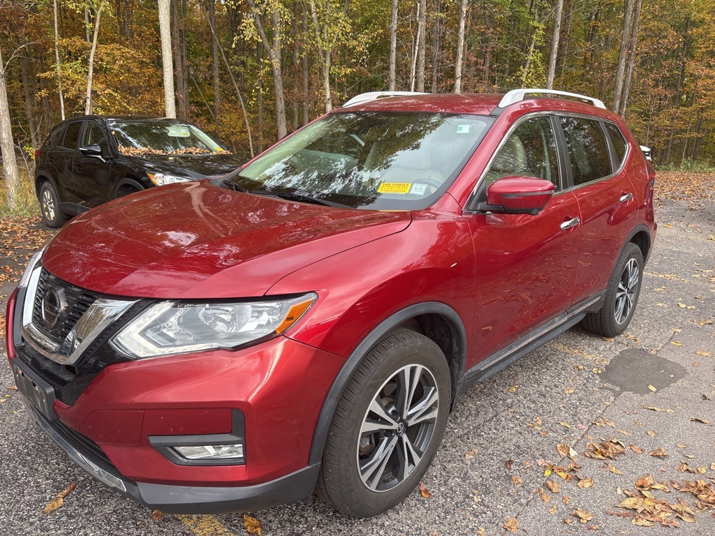 2018 Nissan Rogue SL photo 2