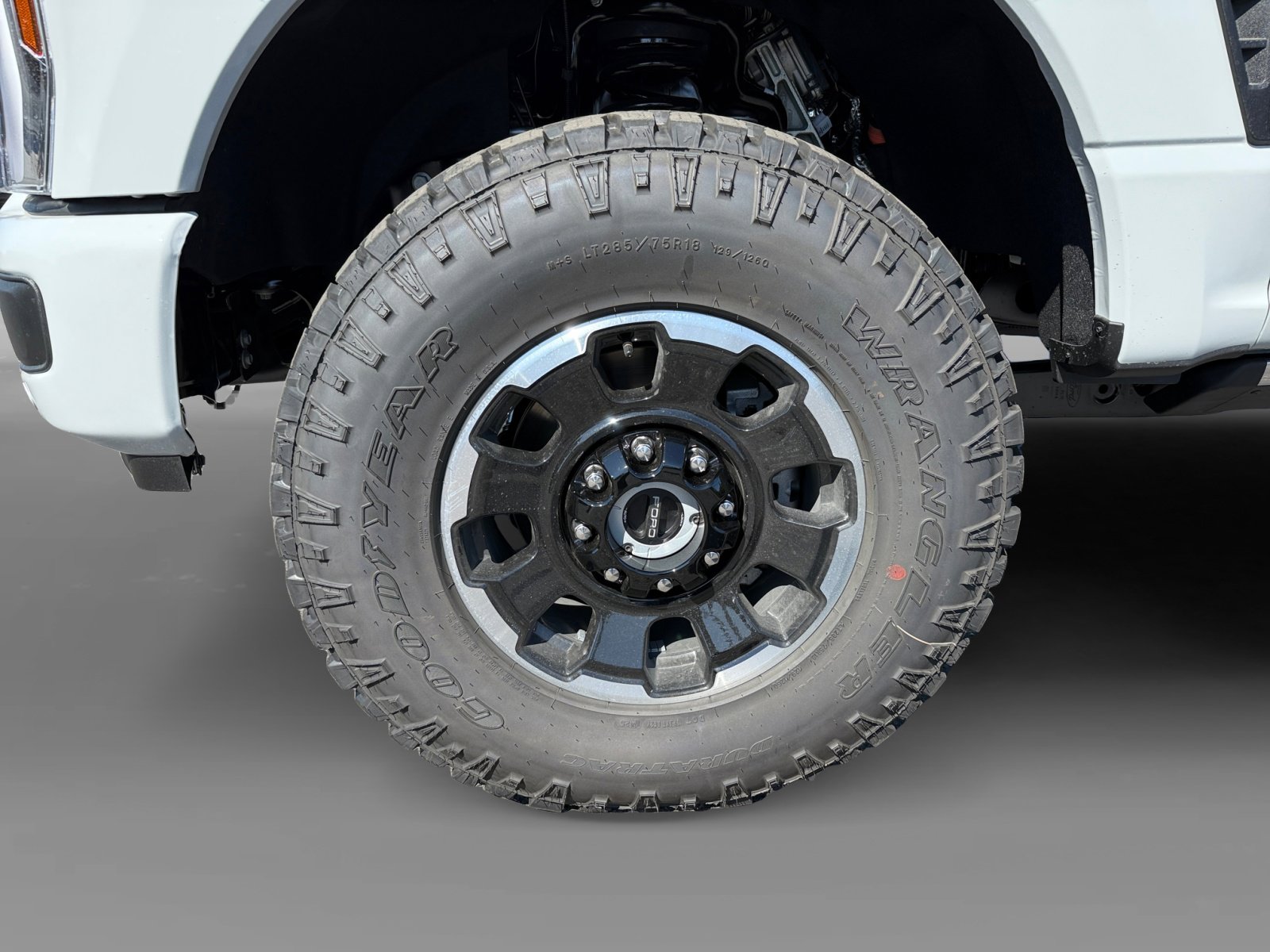2025 Ford F-250 Lariat photo 9
