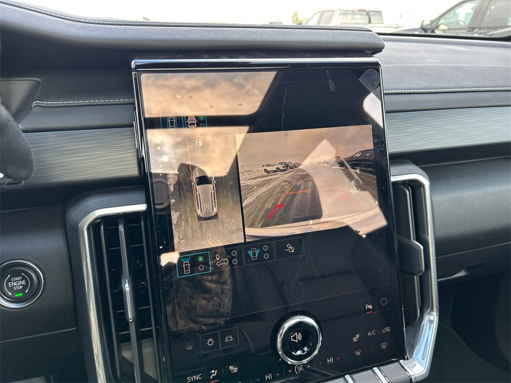 2026 GMC ACADIA - Image 22