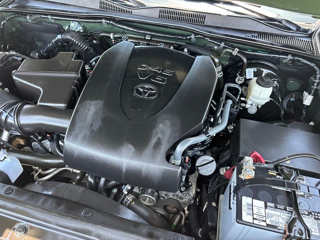 2022 Toyota Tacoma TRD Sport V6 photo 24