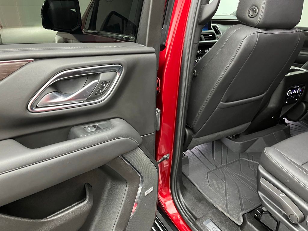 2023 Chevrolet Tahoe LT photo 37