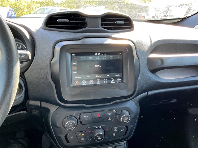 2021 Jeep Renegade Latitude photo 8