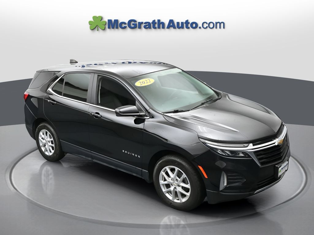2022 Chevrolet Equinox LT photo 2