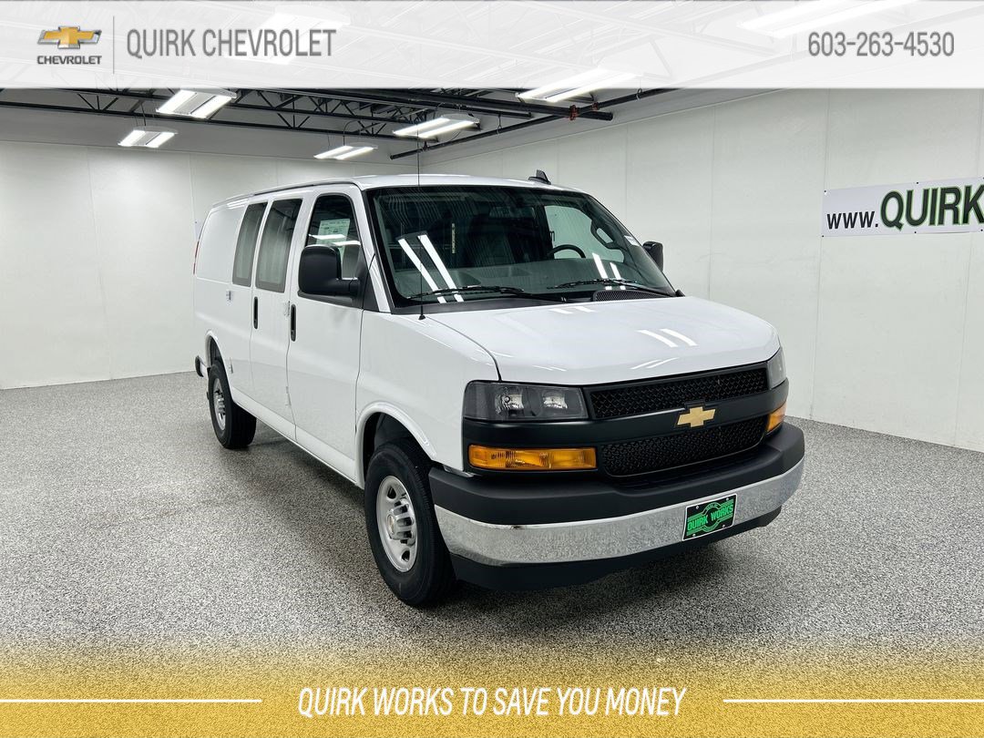 2025 Chevrolet Express Cargo Work Van's photo