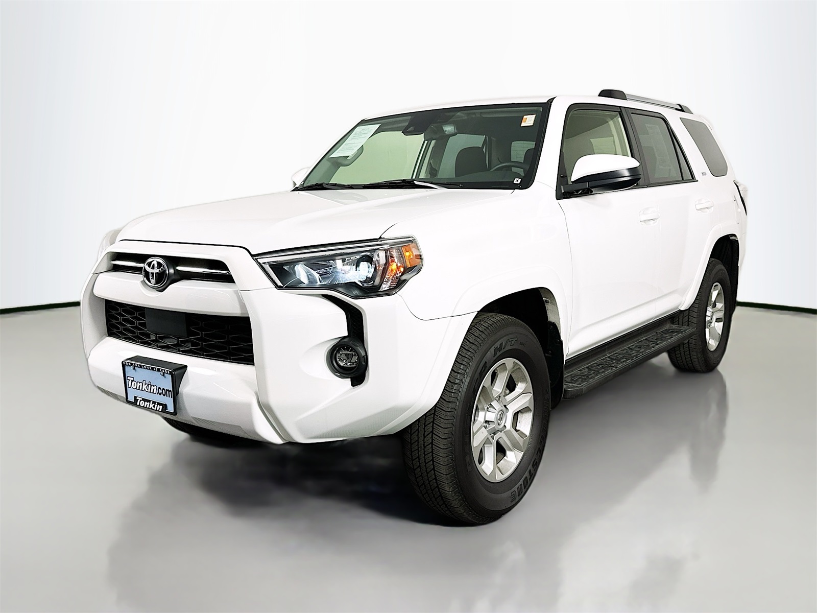 2024 Toyota 4Runner TRD Off-Road photo 3