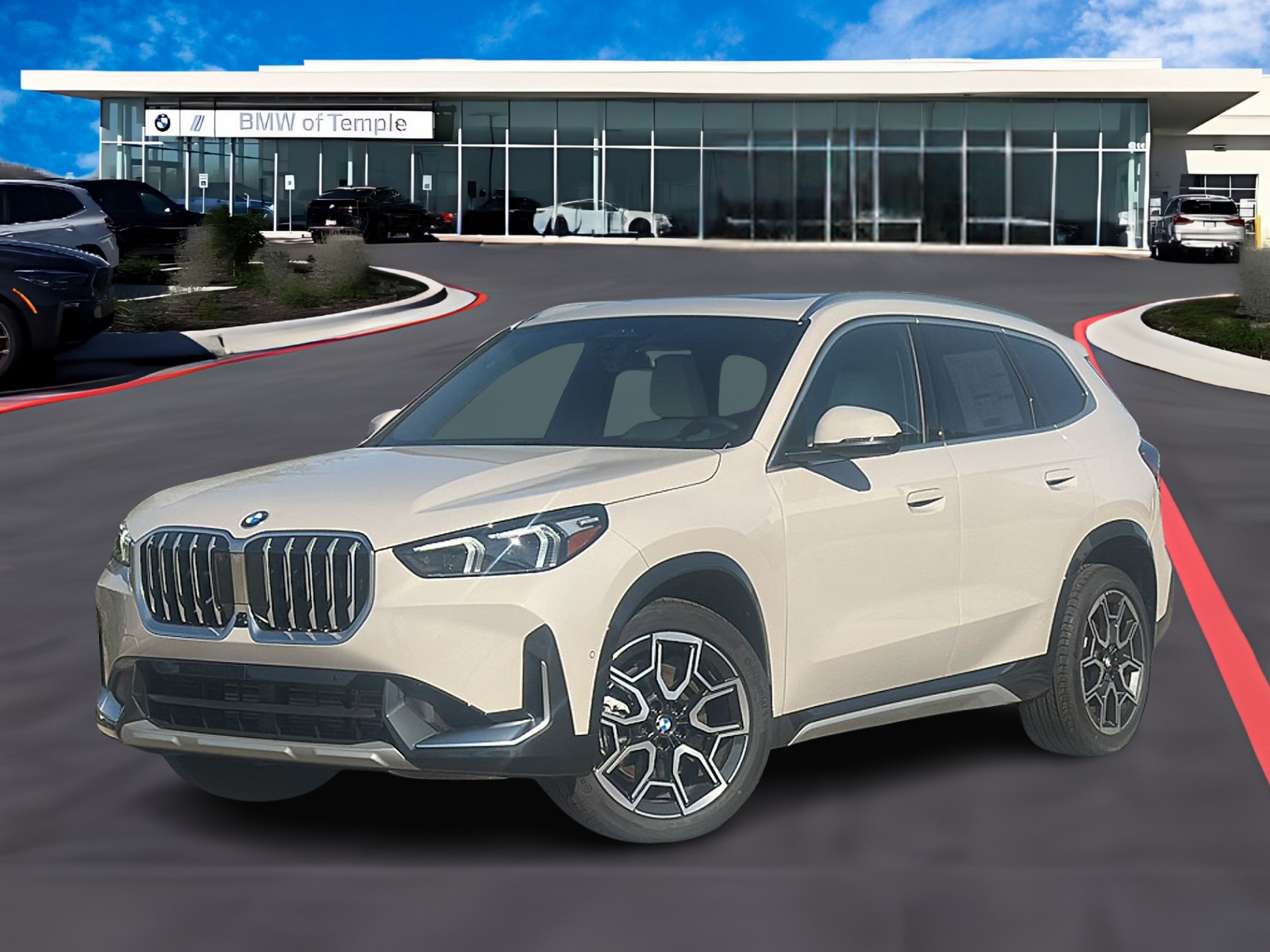 2026 BMW X1 28i's photo