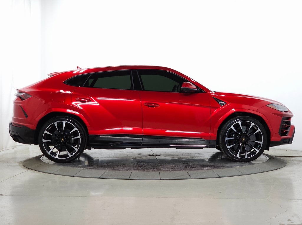 2021 LAMBORGHINI URUS - Image 10