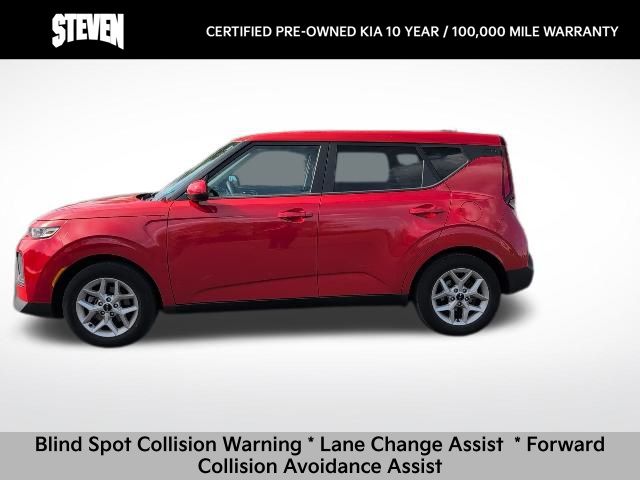 2022 Kia Soul LX photo 3