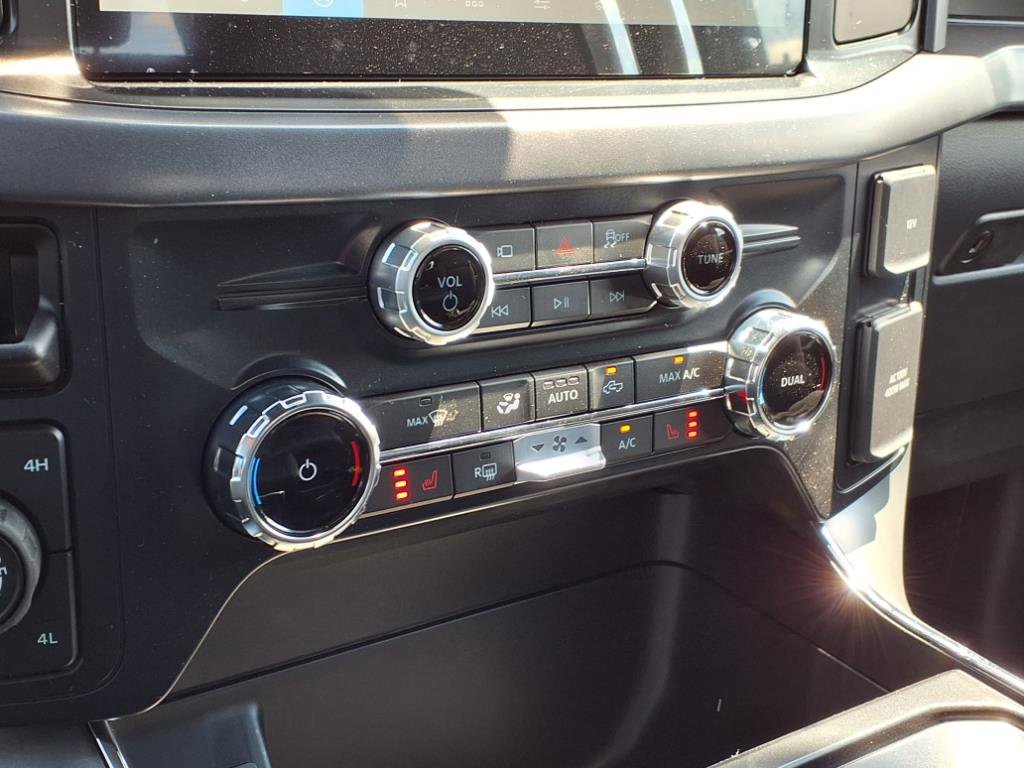 2025 Ford F-150 XLT photo 15
