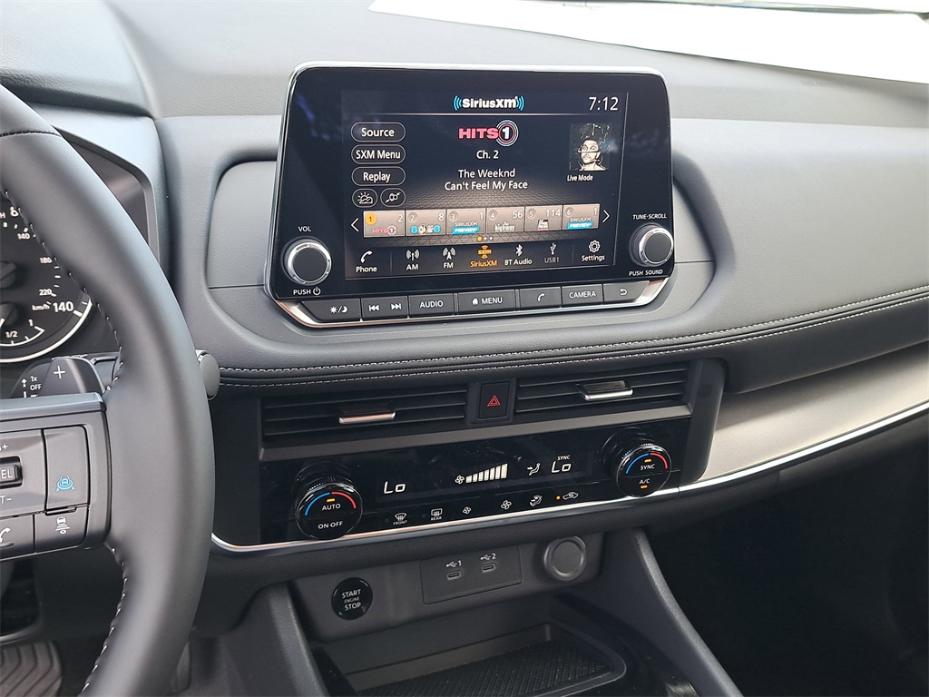 2026 Nissan Rogue SV photo 27