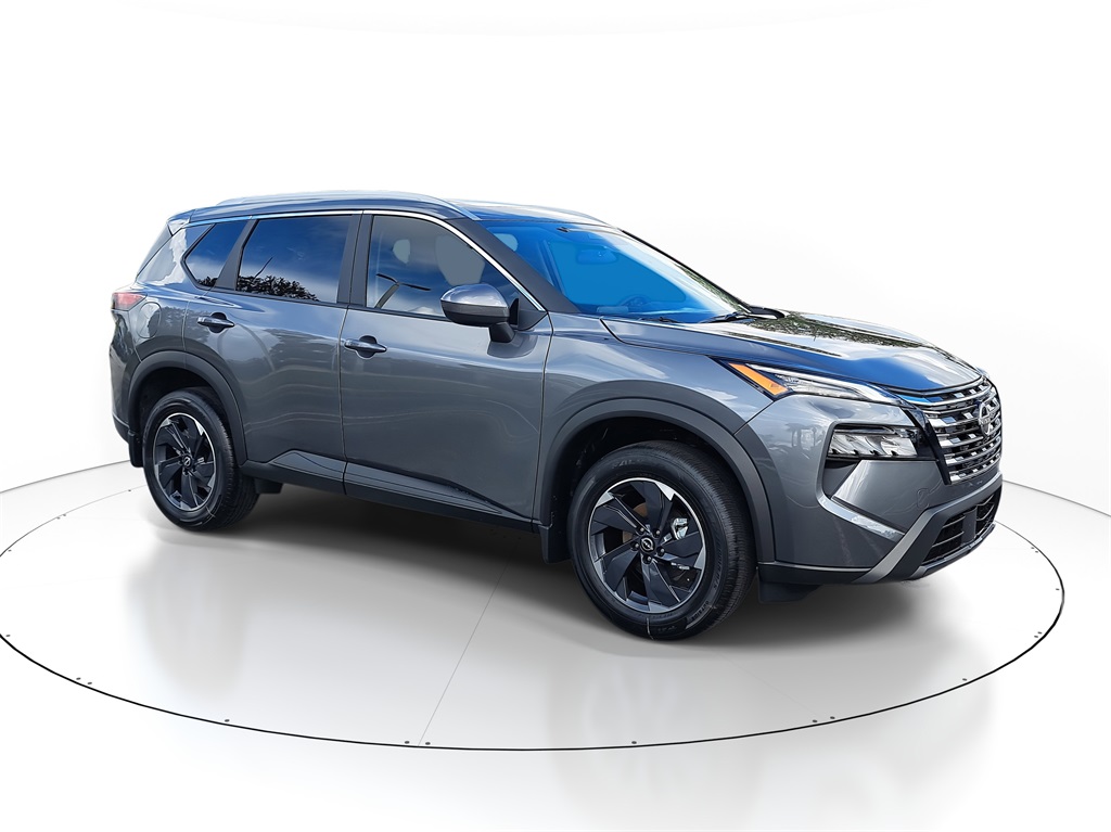 2026 Nissan Rogue SV photo 2