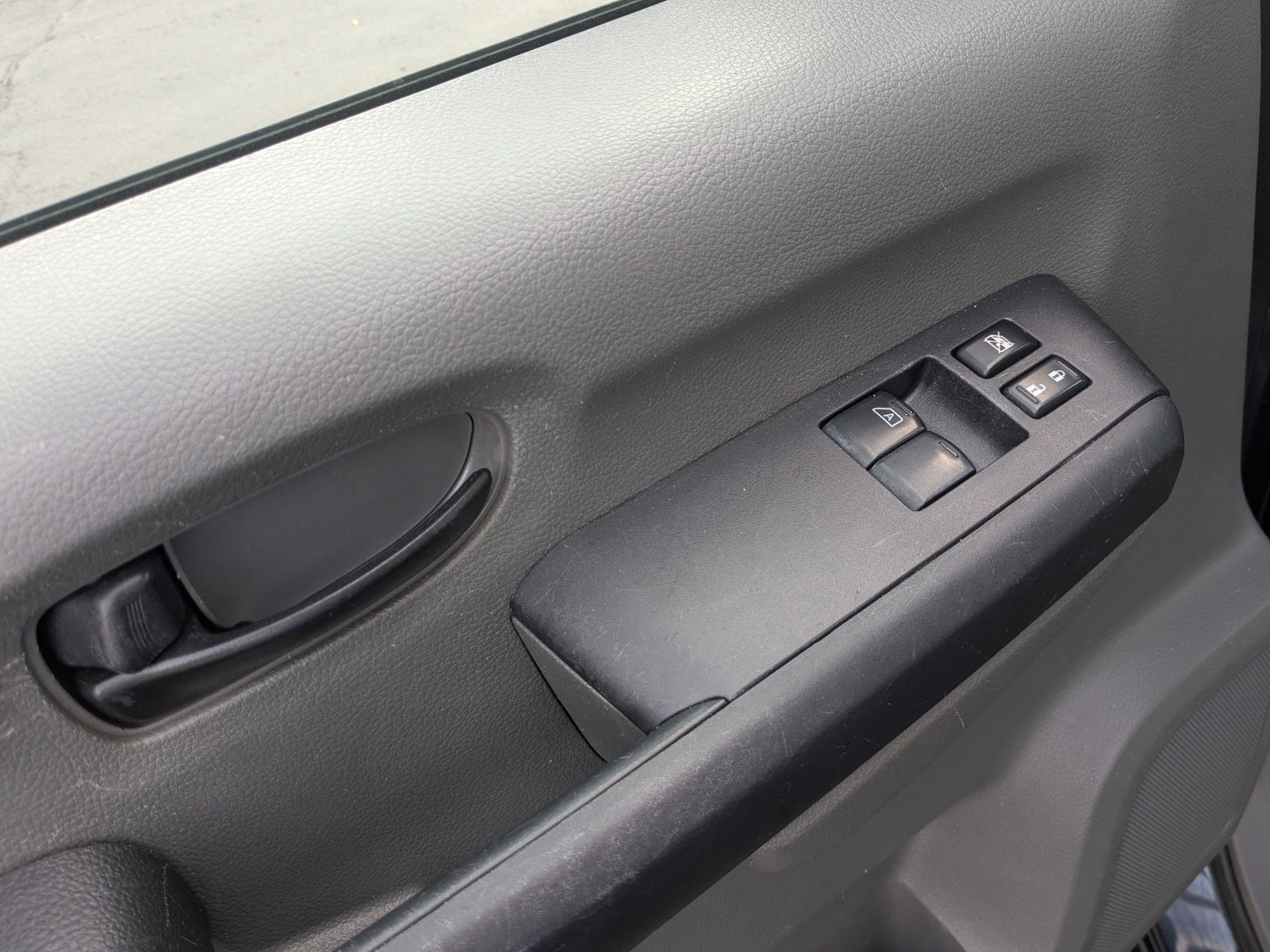 2019 Nissan NV3500 photo 9