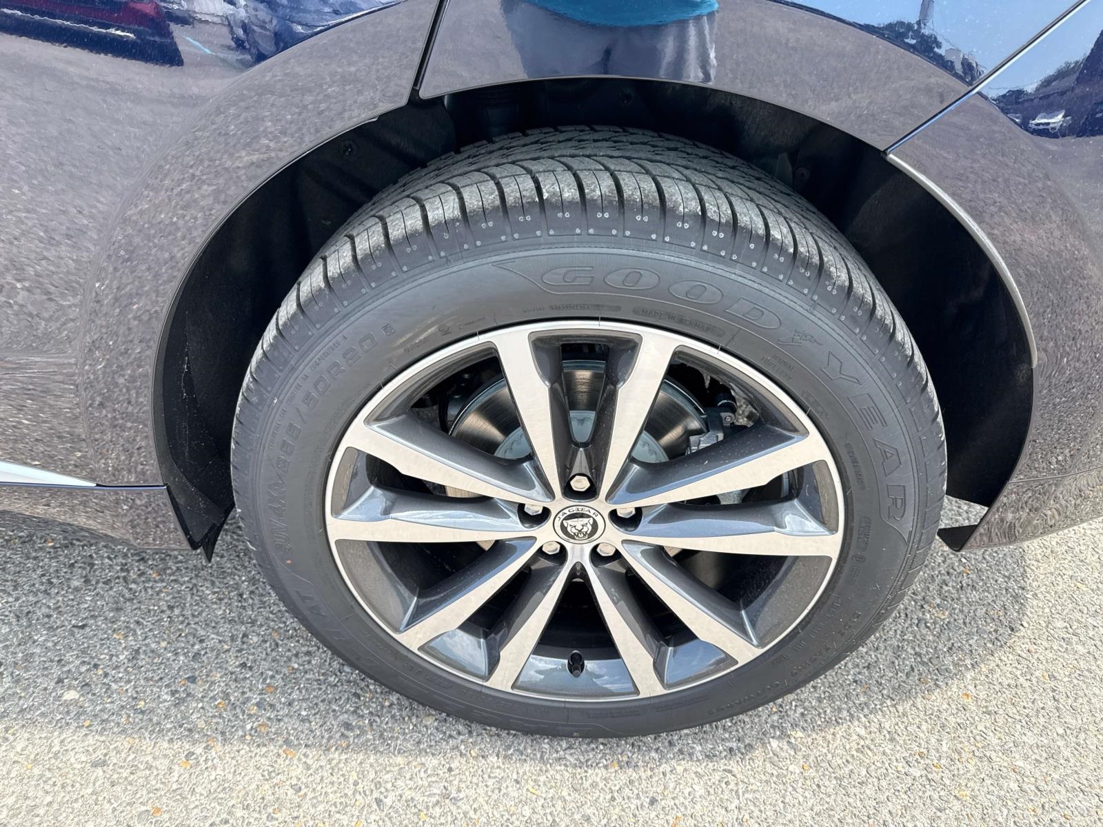 2026 Jaguar F-PACE P250 R-Dynamic S photo 3