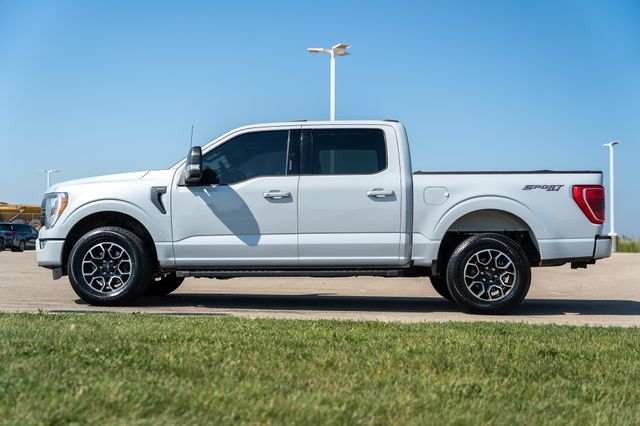 2021 Ford F-150 XLT photo 4