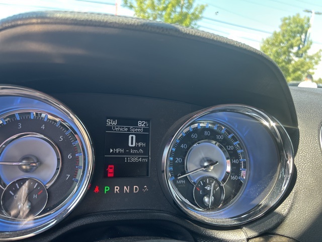 2011 Chrysler 300 C Base photo 6