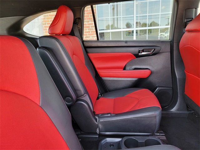 2021 Toyota Highlander XSE photo 15