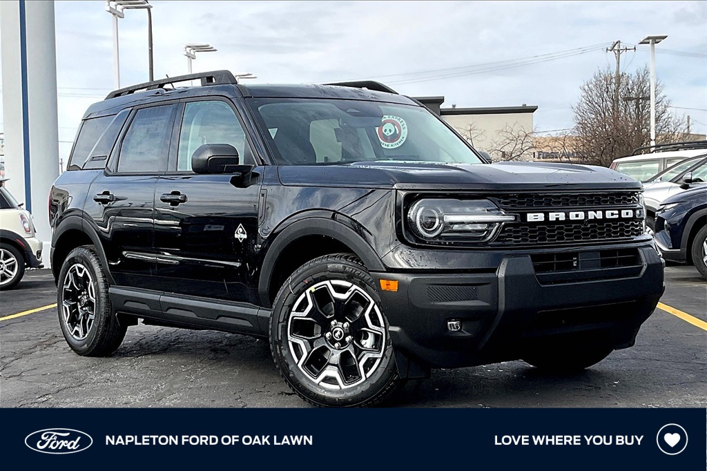 2025 Ford Bronco Sport Outer Banks's photo