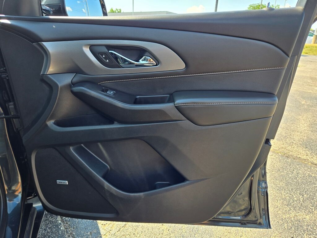 2020 Chevrolet Traverse Premier photo 4