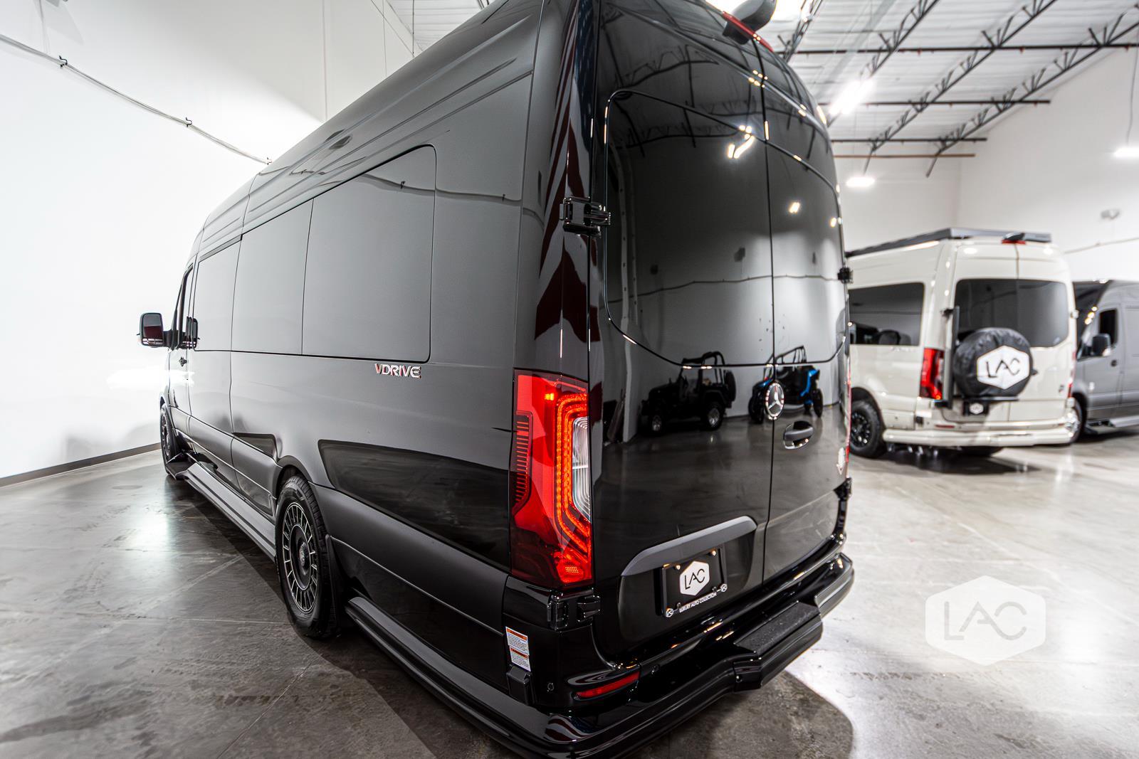 2024 Mercedes Benz Sprinter 3500 photo 16
