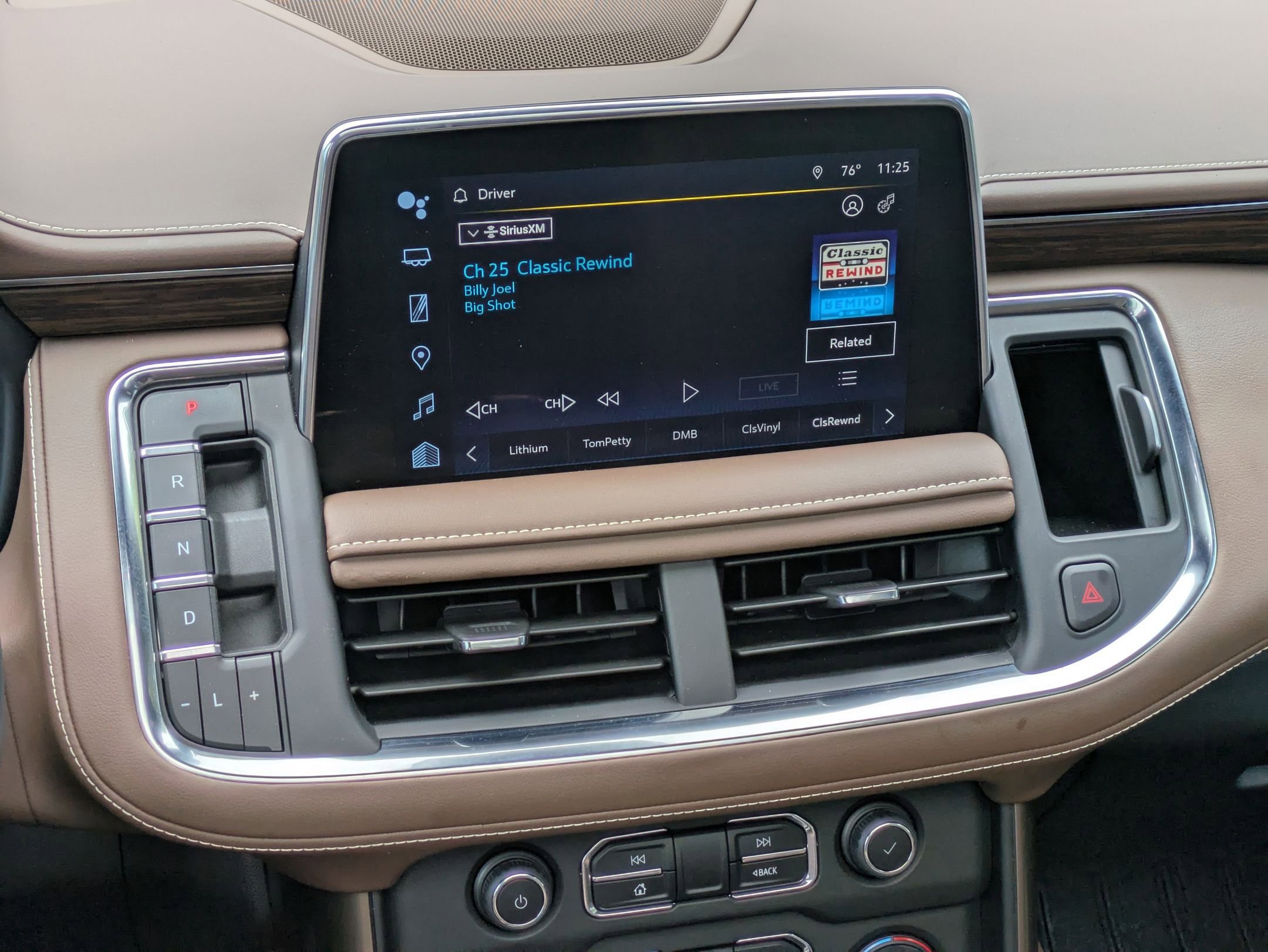 2024 Chevrolet Tahoe High Country photo 18