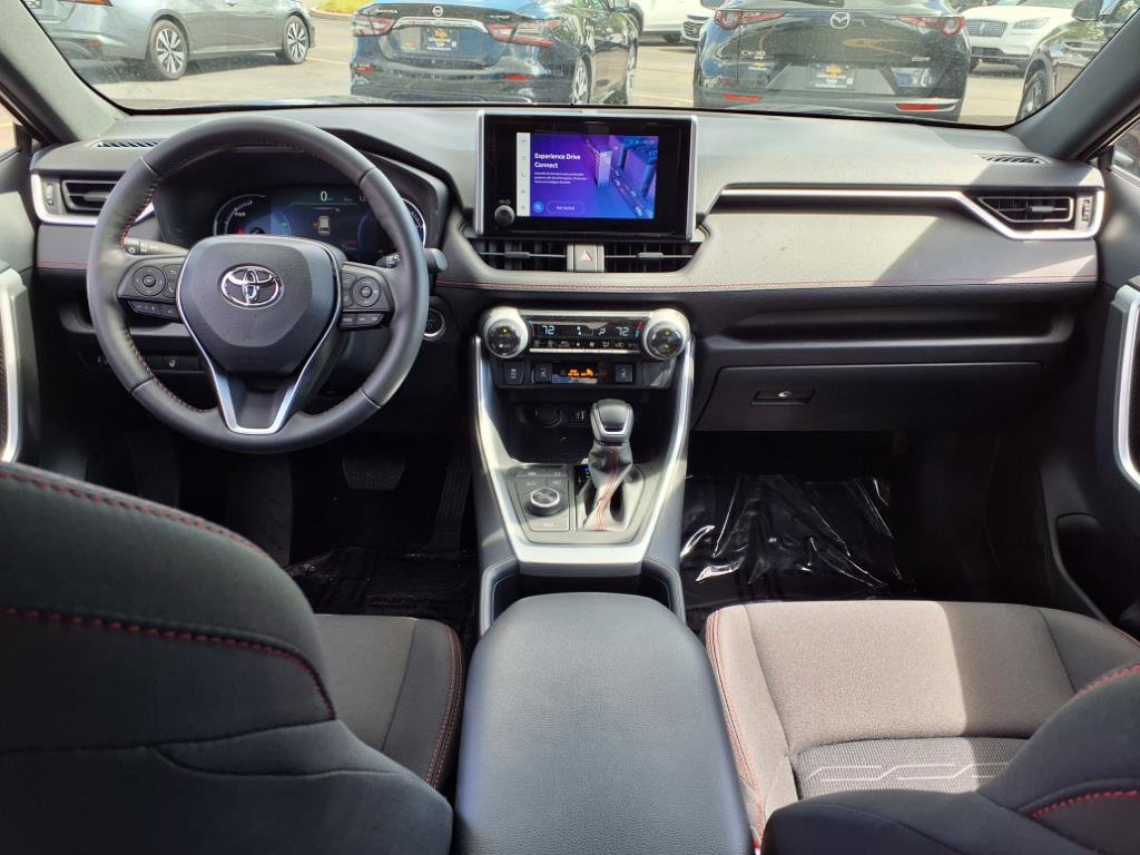 2024 Toyota RAV4 Prime SE photo 3
